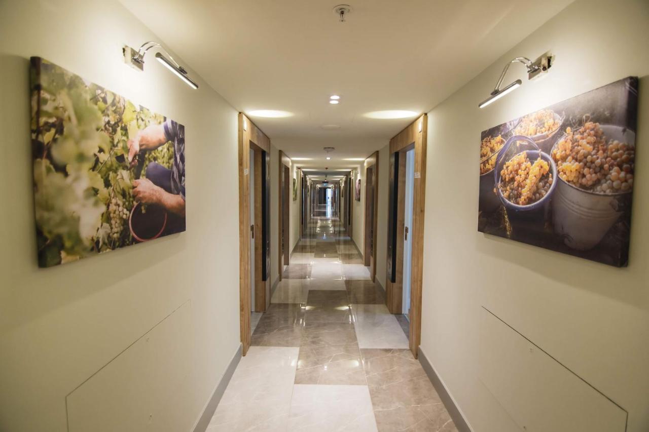 Orbi City Suite Батуми Экстерьер фото