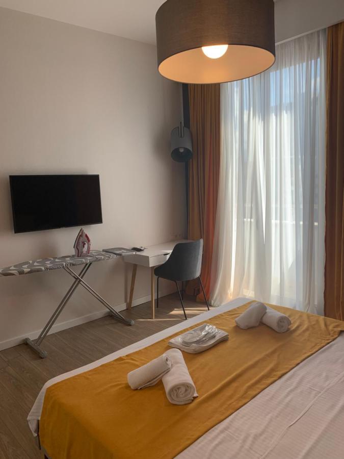 Orbi City Suite Батуми Экстерьер фото